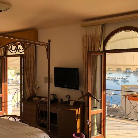 Medusa 4* Lampedusa