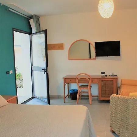Medusa Hotel 4*
