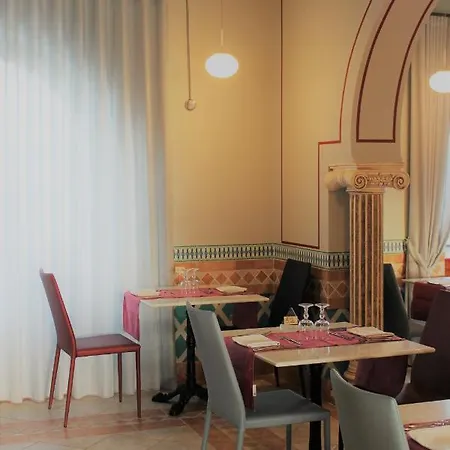 Medusa Hotel 4*