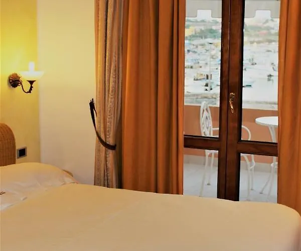 Medusa 4* למפדוזה